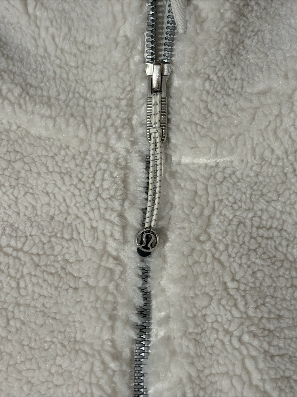 Lululemon Scuba Cream Sherpa Zip-Up Hoodie. Size M/L - Picture 4 of 7